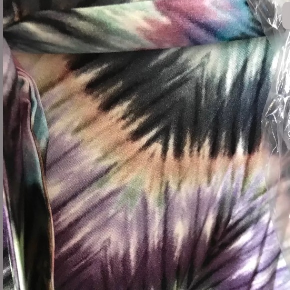 Tie Dye Chevron Wrap Dress NWT - Picture 3 of 4